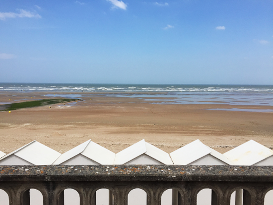 Cabourg-plage-cabanon